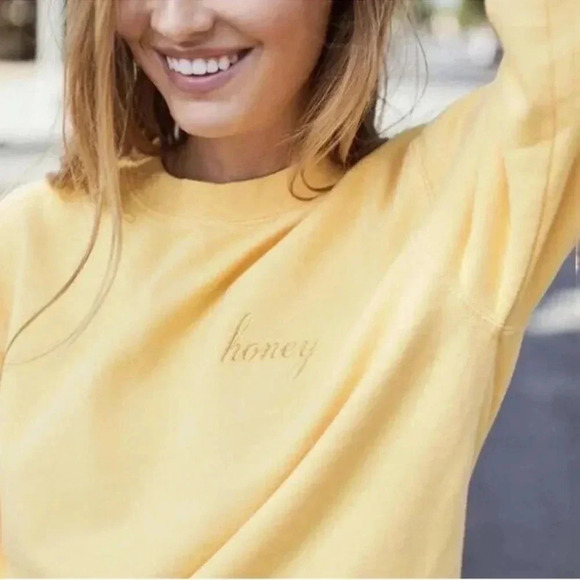 J Galt Brandy Melville Honey Crewneck - Picture 2 of 6